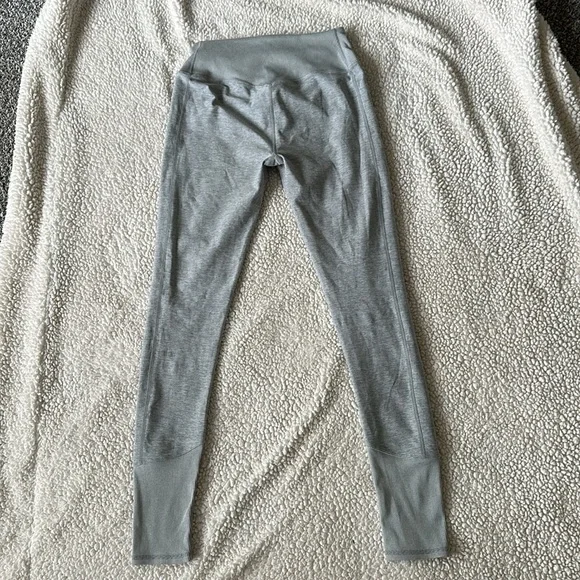 Alo Yoga High-Waist Alosoft Lounge Legging Size M Zinc Heather - Picture 6 of 7